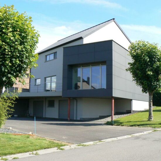 Construction maison contemporaine à Bastogne architecte Kaiser Valérie